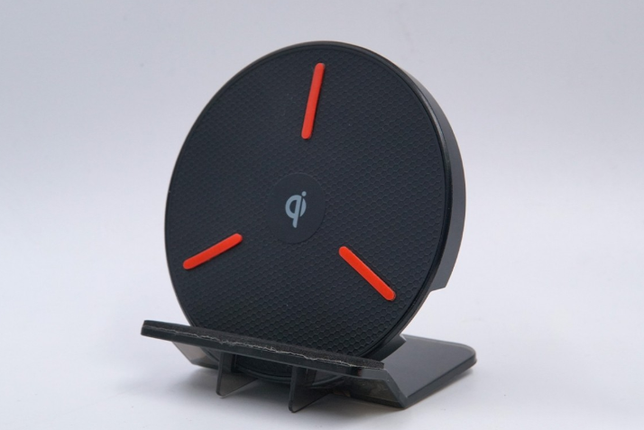 科雅ZZEC無(wú)線充CBB電容用于15W無(wú)線快充案例