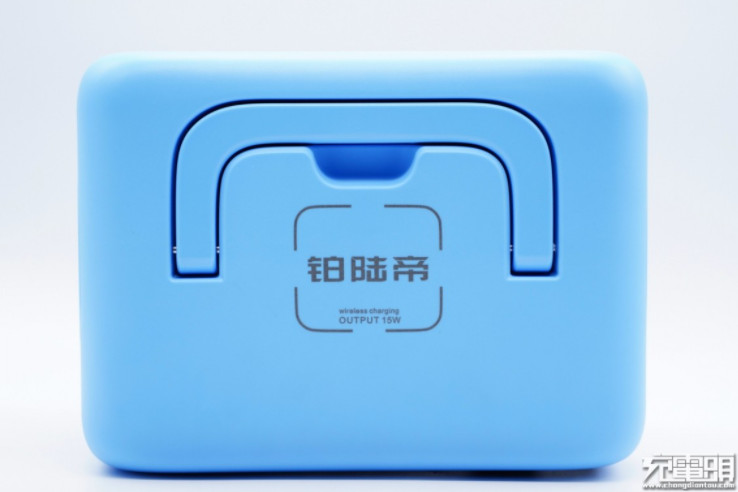 多功能便攜儲能電源無線充電 多功能便攜儲能電源無線充電