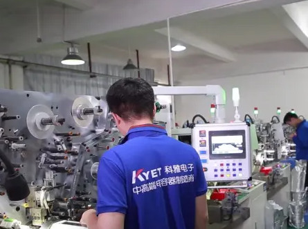 mmkp82諧振電容嗎？有什么特點和作用