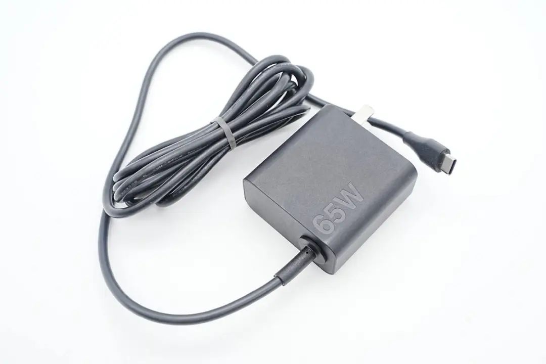 蜂鳥Swift3輕薄筆記本充電器 蜂鳥Swift3輕薄筆記本充電器