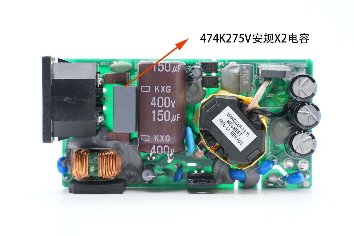 474K275V安規(guī)電容 474K275V安規(guī)電容