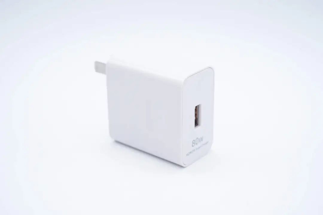 1754293920395242.jpg 榮耀充電器.jpg